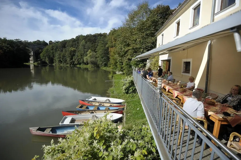 Image 25
