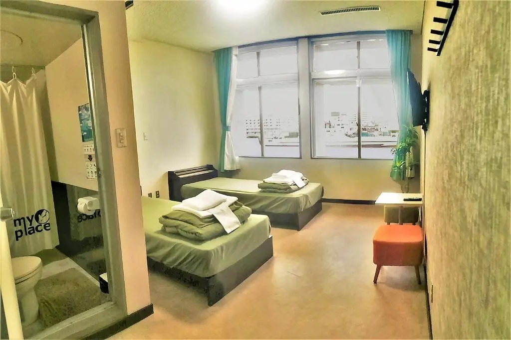 Double room (twin beds)