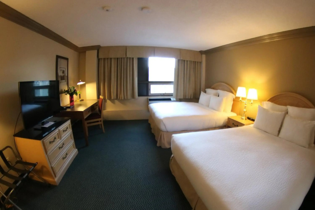 Nomad Hotel and Suites - фото 6