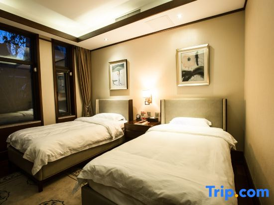 Standard Double room with garden view twin beds