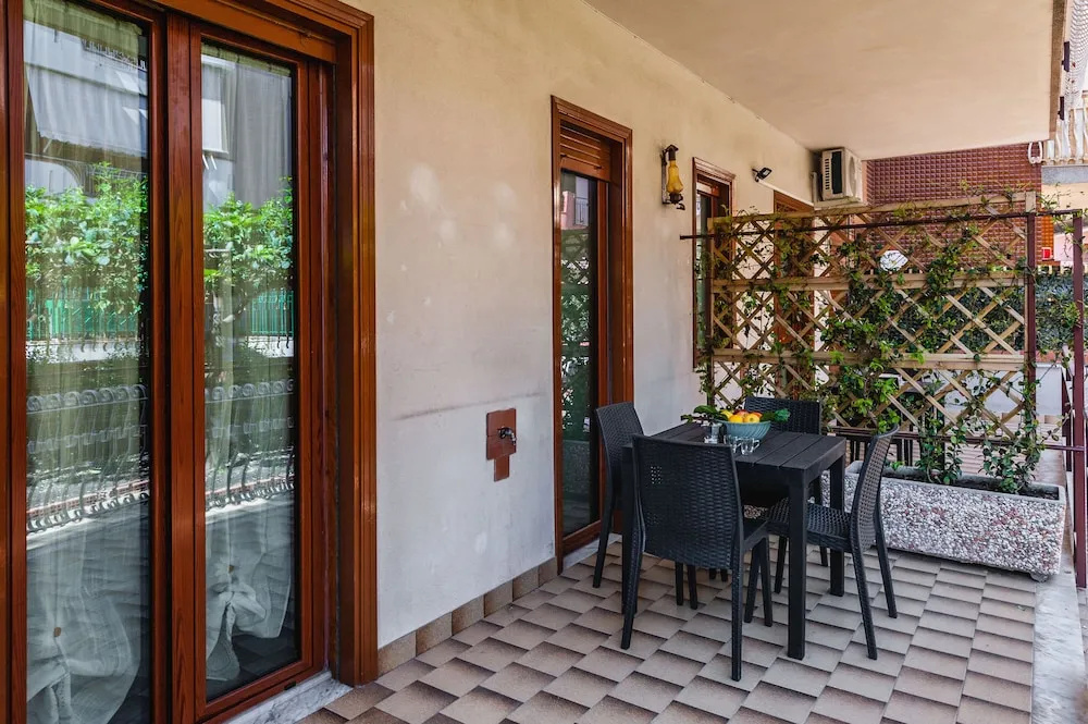 Lemon Tree Apartments by Wonderful Italy
