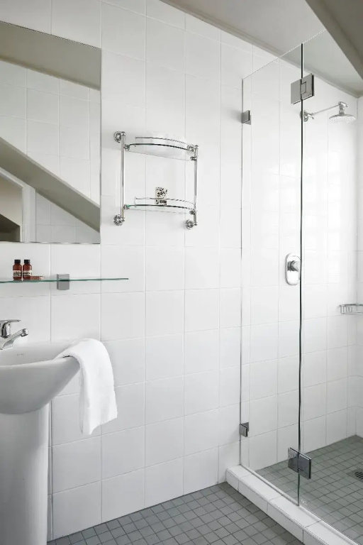 Superior Double room (full double bed)