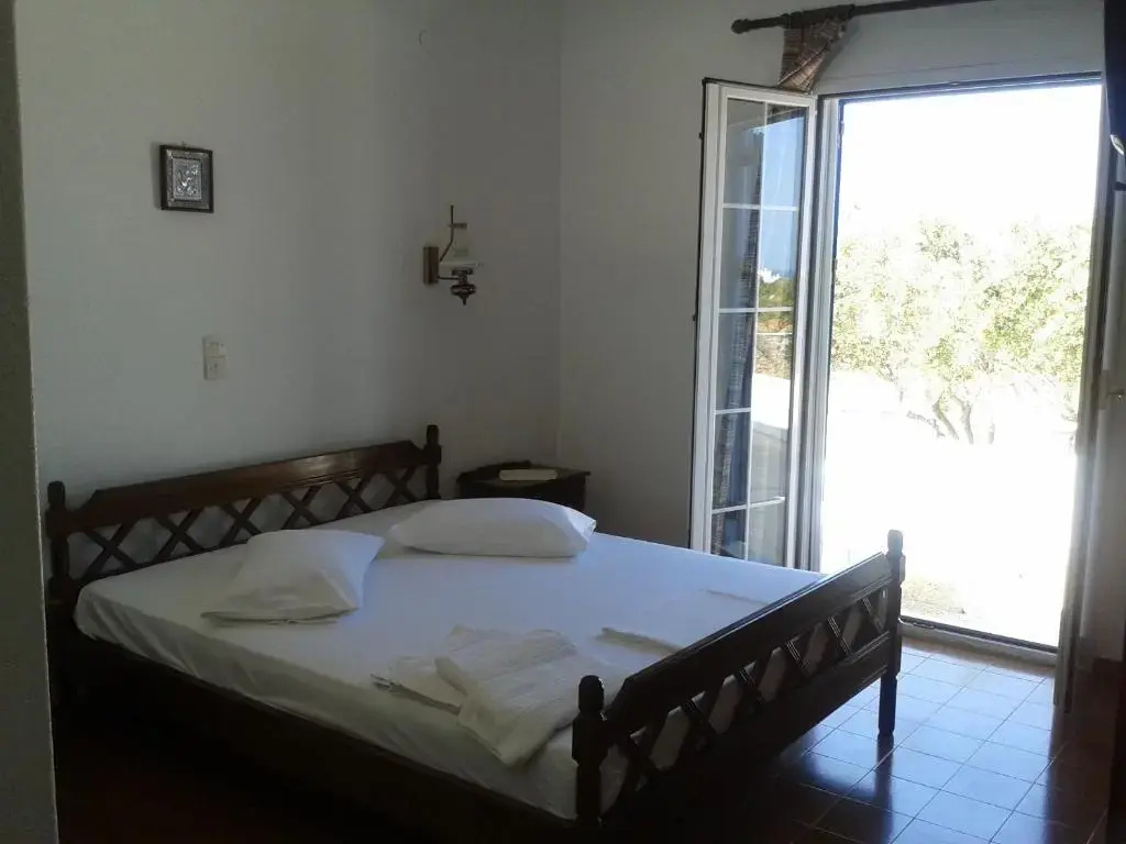 3 Bedrooms Villa