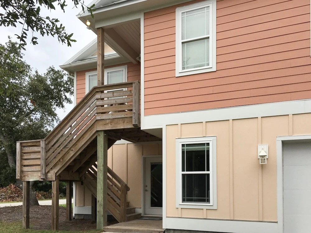 2602eoak 4 Bedroom Home