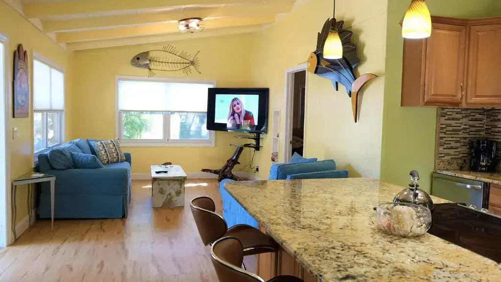 2 Bedrooms Cottage