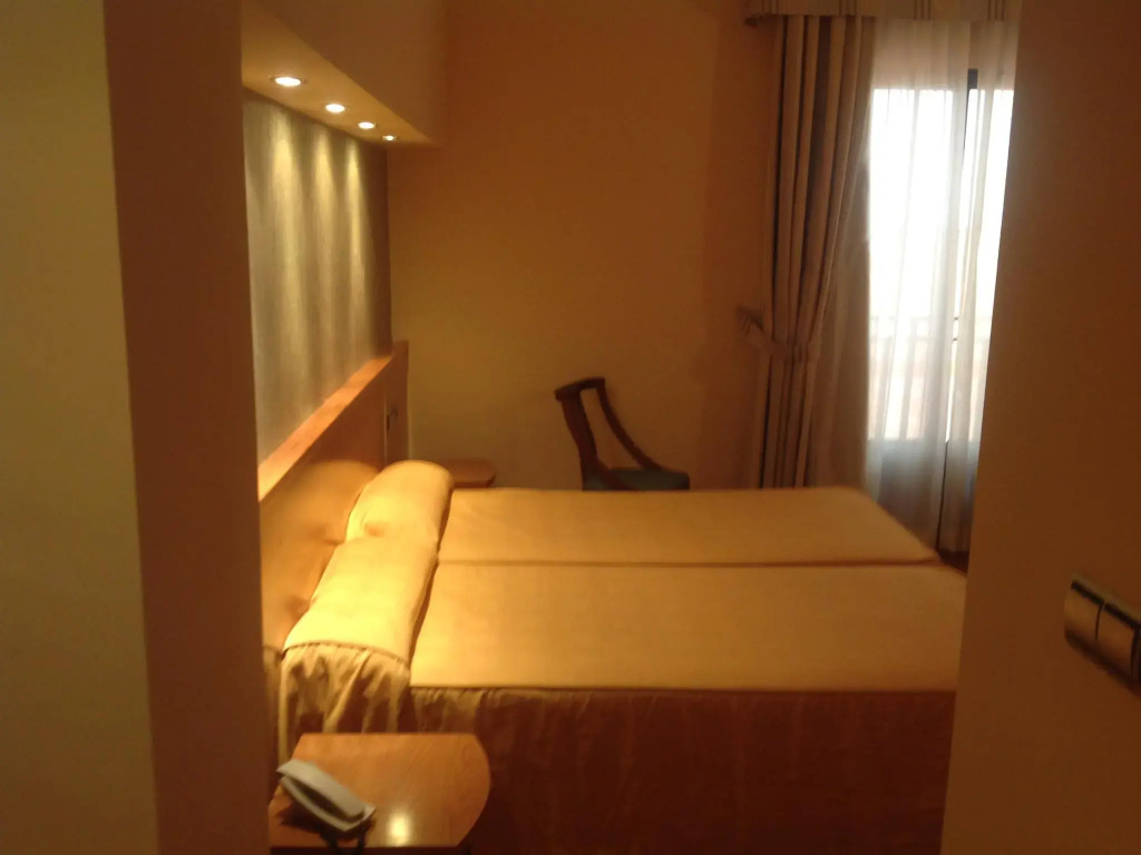 Standard Double room (full double bed)