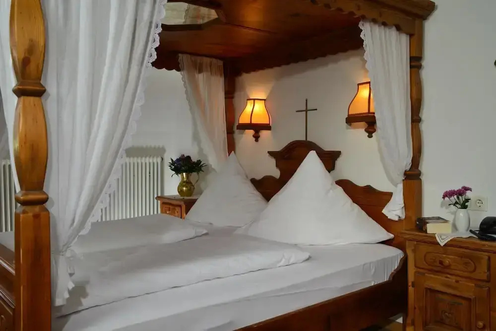 Romantica Hotel Blauer Hecht - Chambres