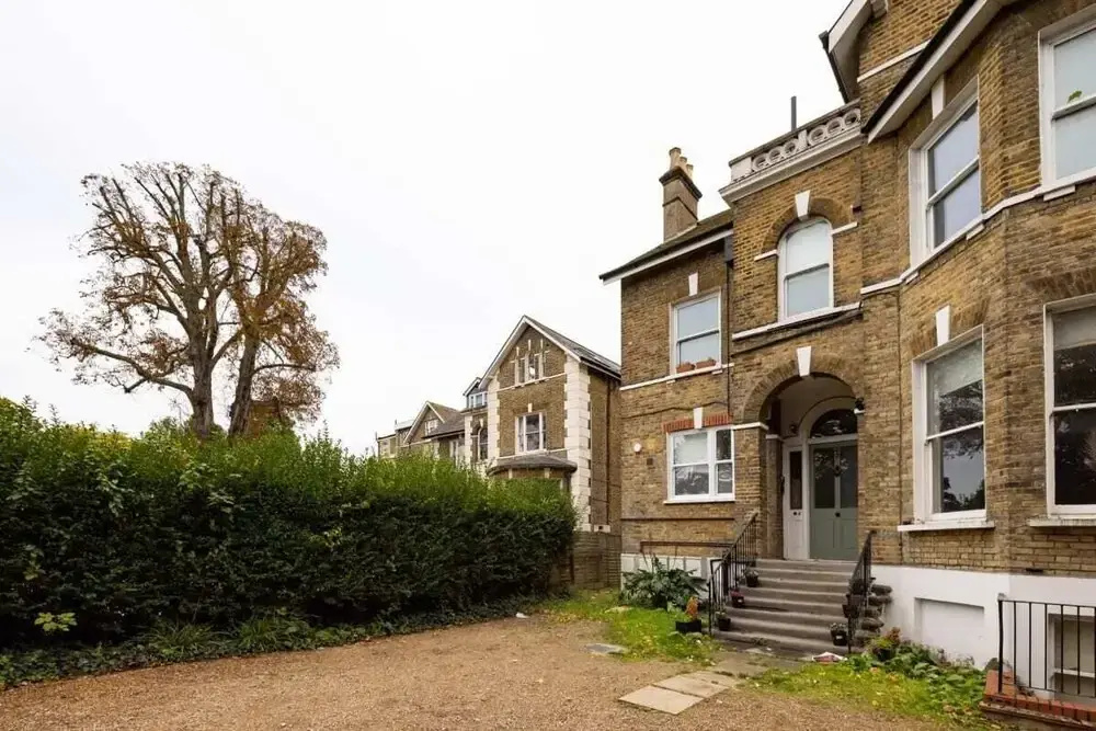 The Eltham Classic - Stunning 1bdr Flat With Garden