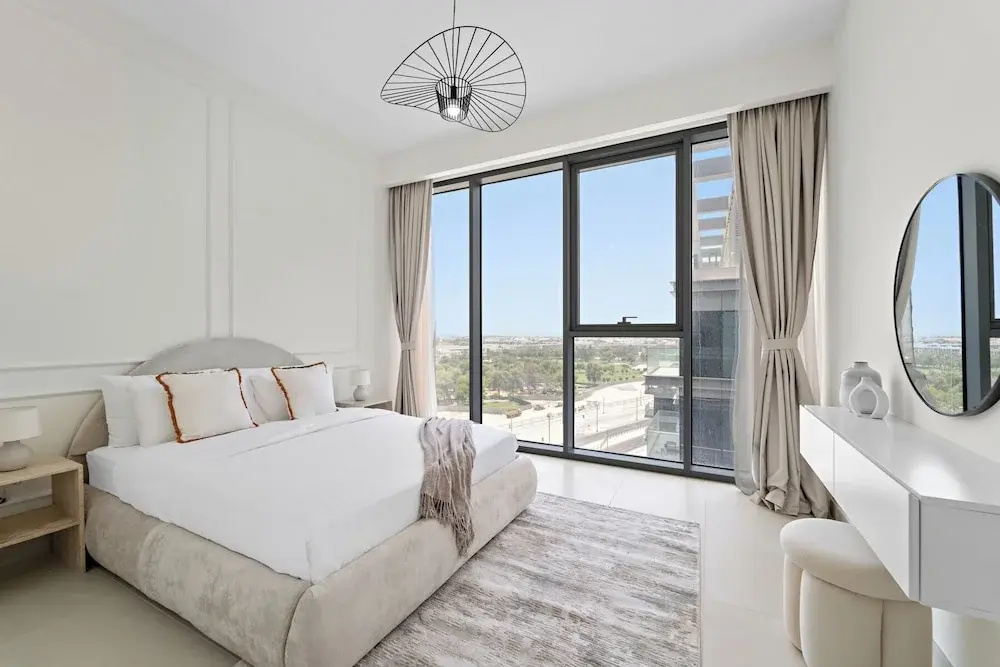 2BR M Peaceful Yet Central Dubai