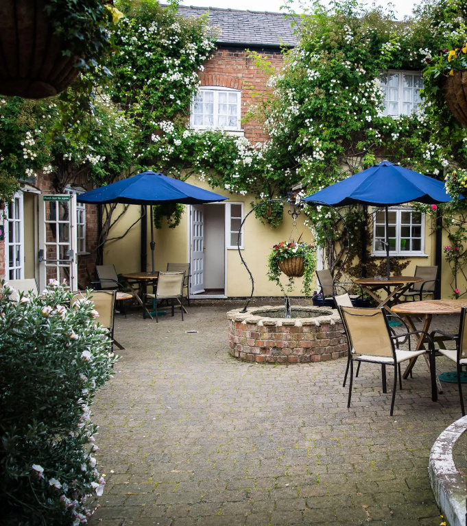The Cottage Hotel - Général