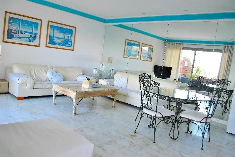 Standard room with balcony