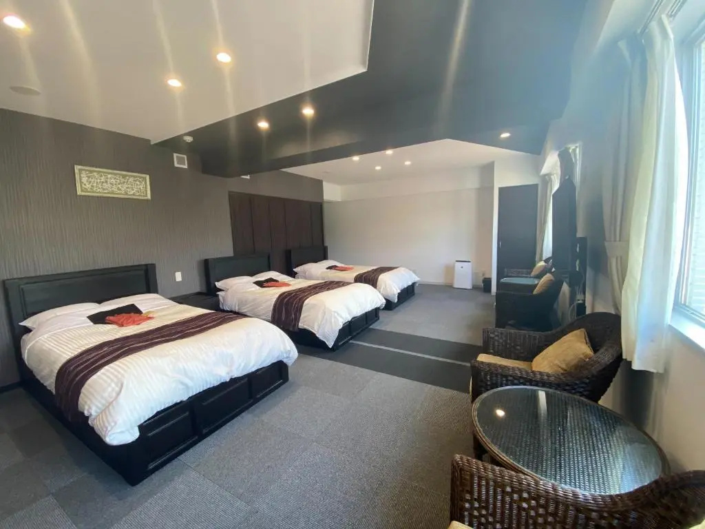 Standard Triple room with mountain view