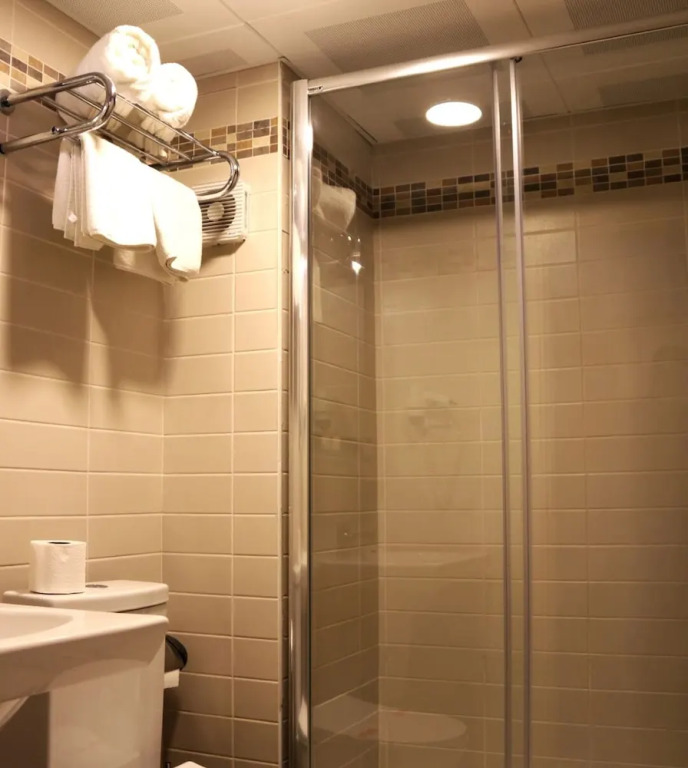 Business Double room full double bed