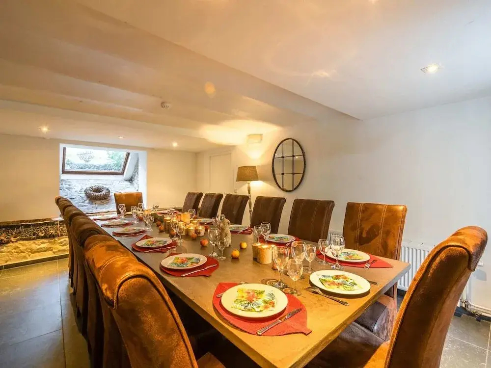 Luxurious Farmhouse near Forest in Anhee - фото 13