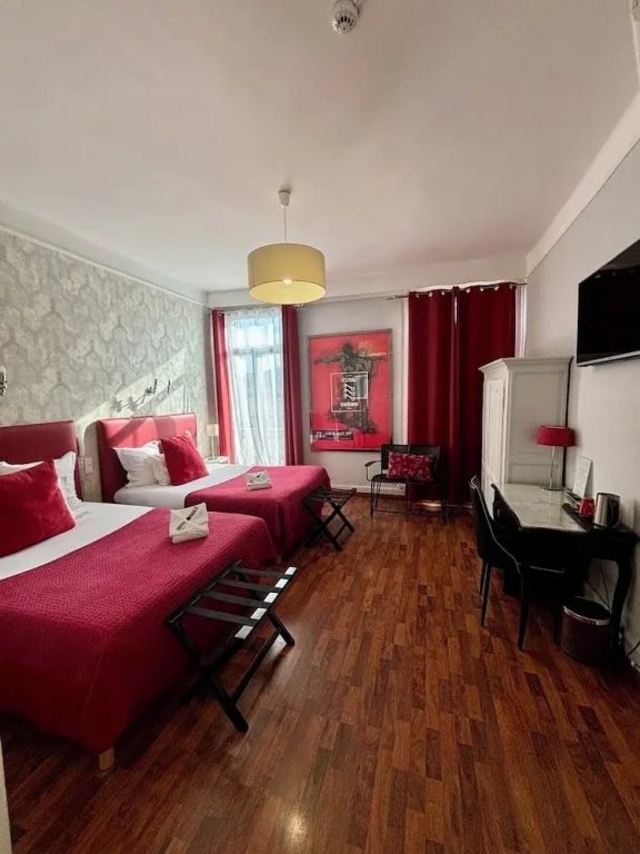 Superior Double room with balcony (twin beds)