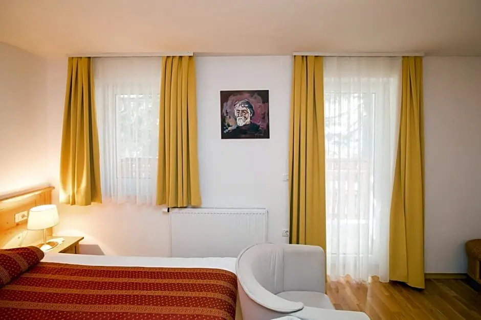 Hotel Kristal - Chambres