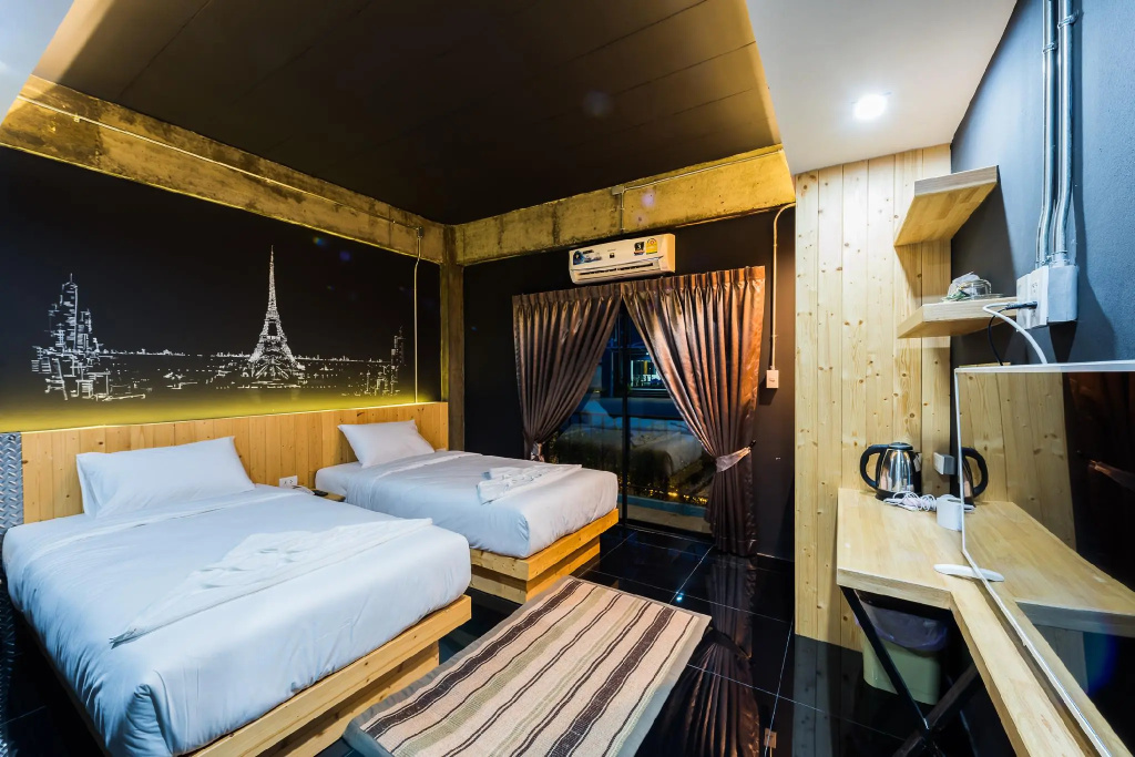 Standard Double room (twin beds)