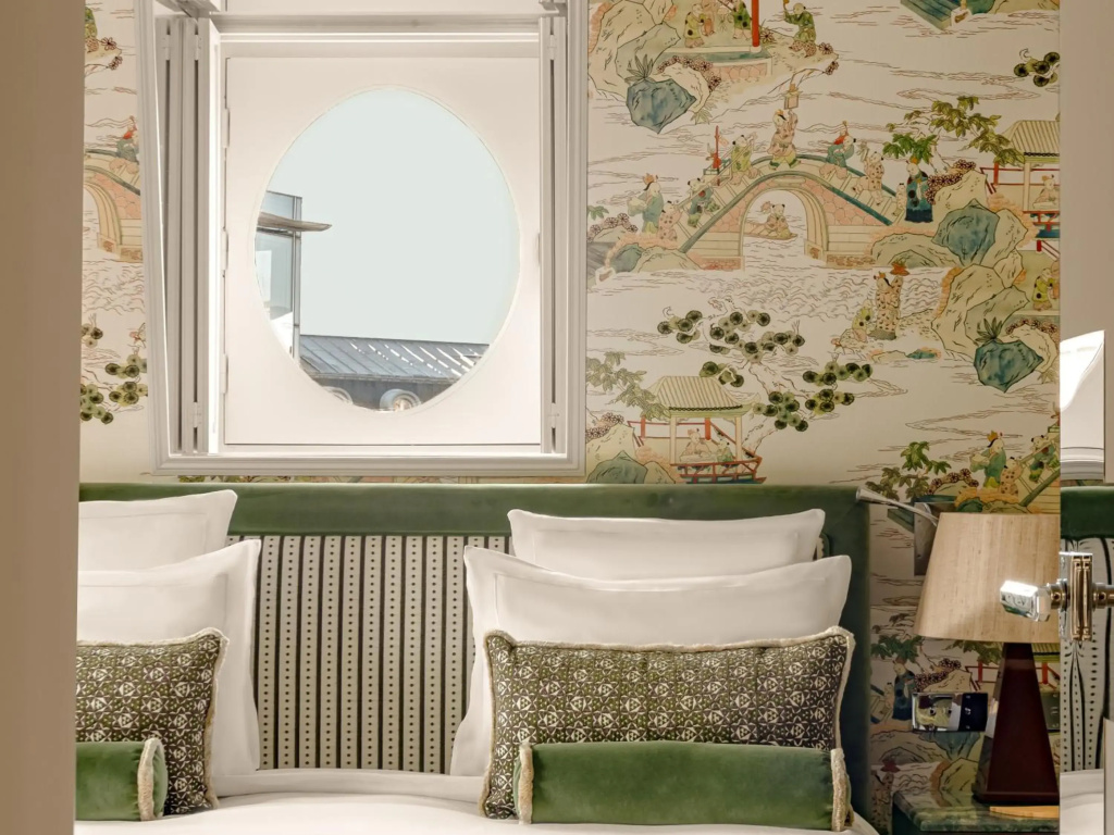 Saint James Paris - Relais & Chateaux — фото