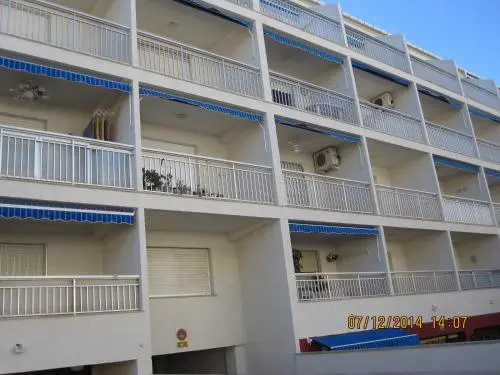 Apartamentos Irta Playa 3000