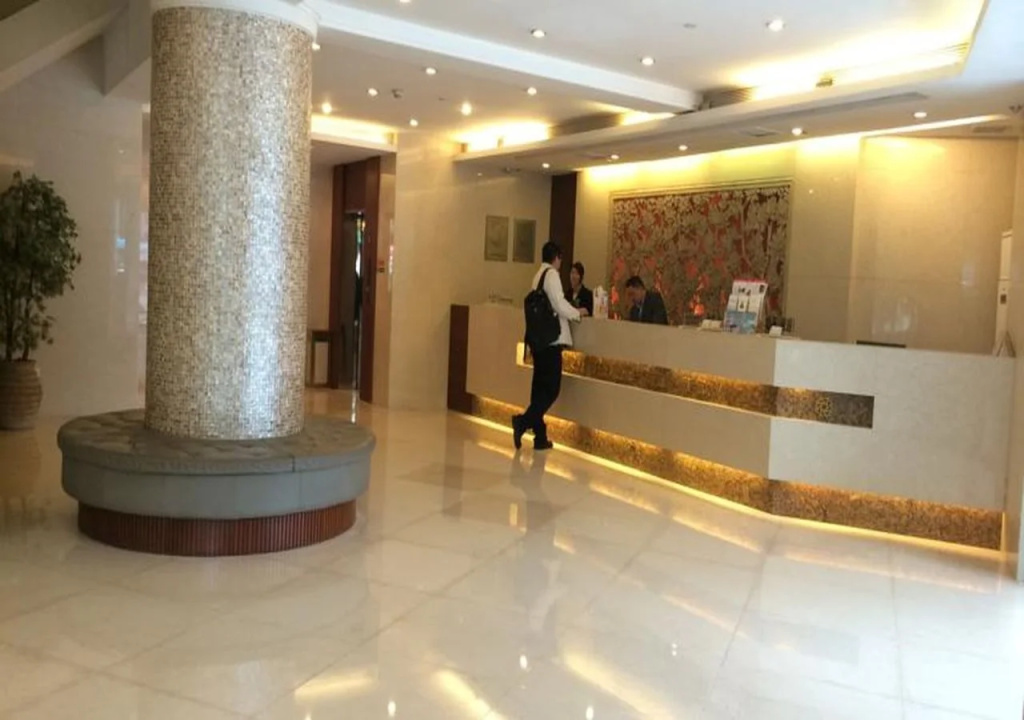 Hotel photo 12