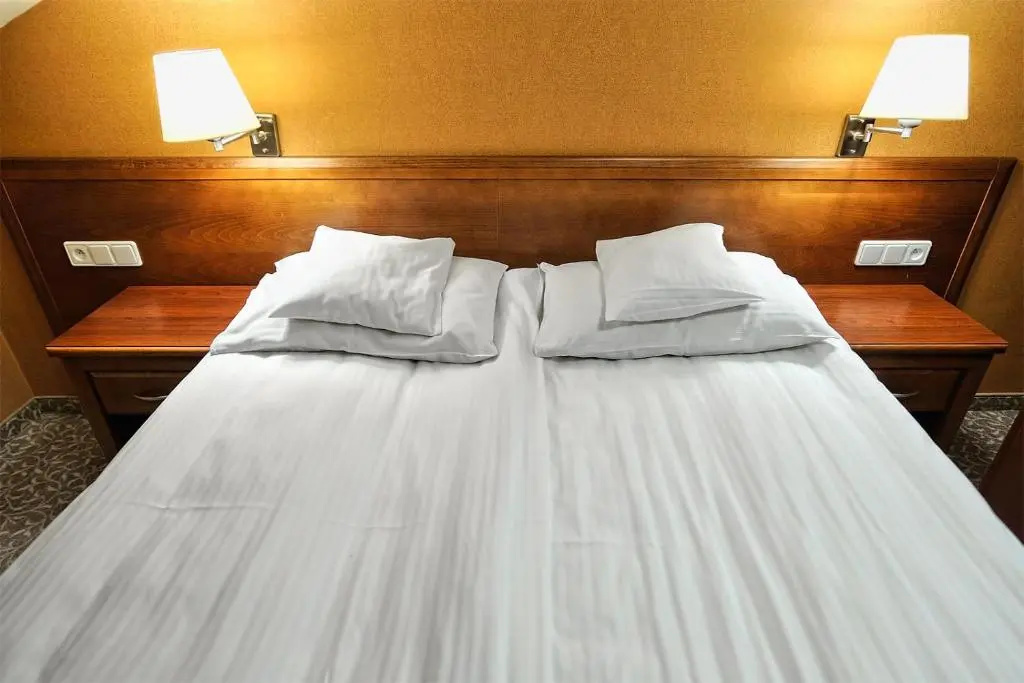 Standard Double room (full double bed)