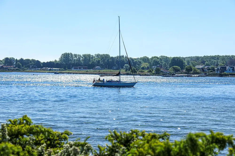 Beach & Waterfront