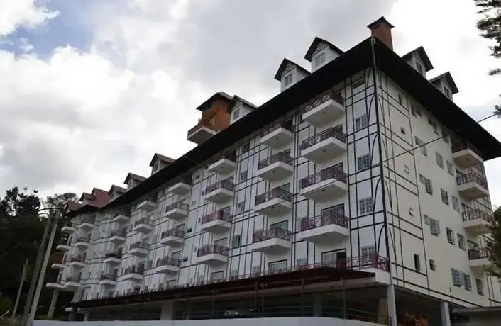 Iris House Resort