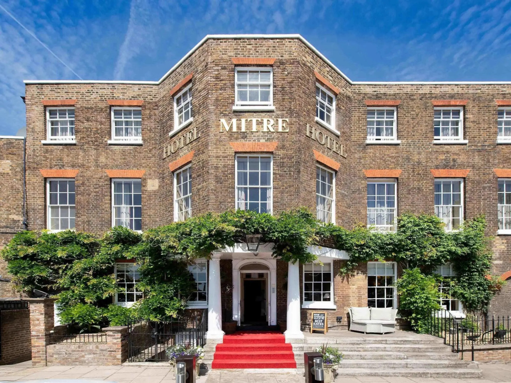 The Mitre, Hampton Court — фото