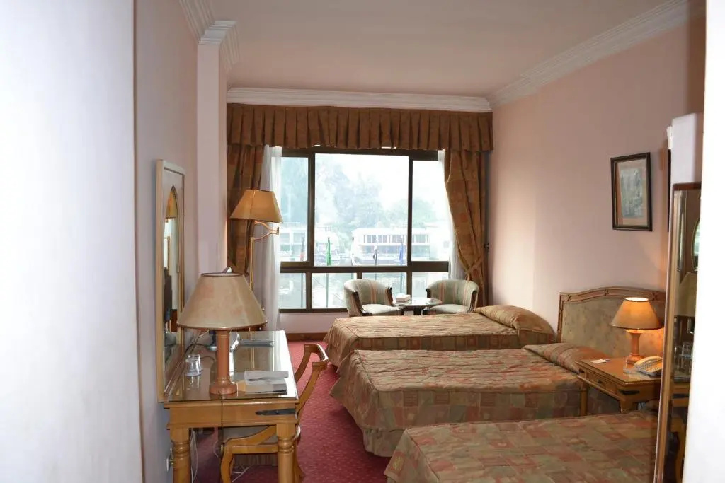 Om Kolthoom Hotel & Tower - Chambres