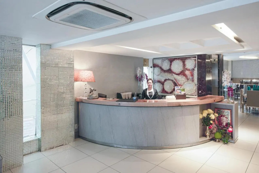 A&EM - The Petit Hotel - Général