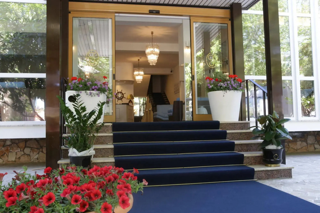 Hotel photo 13