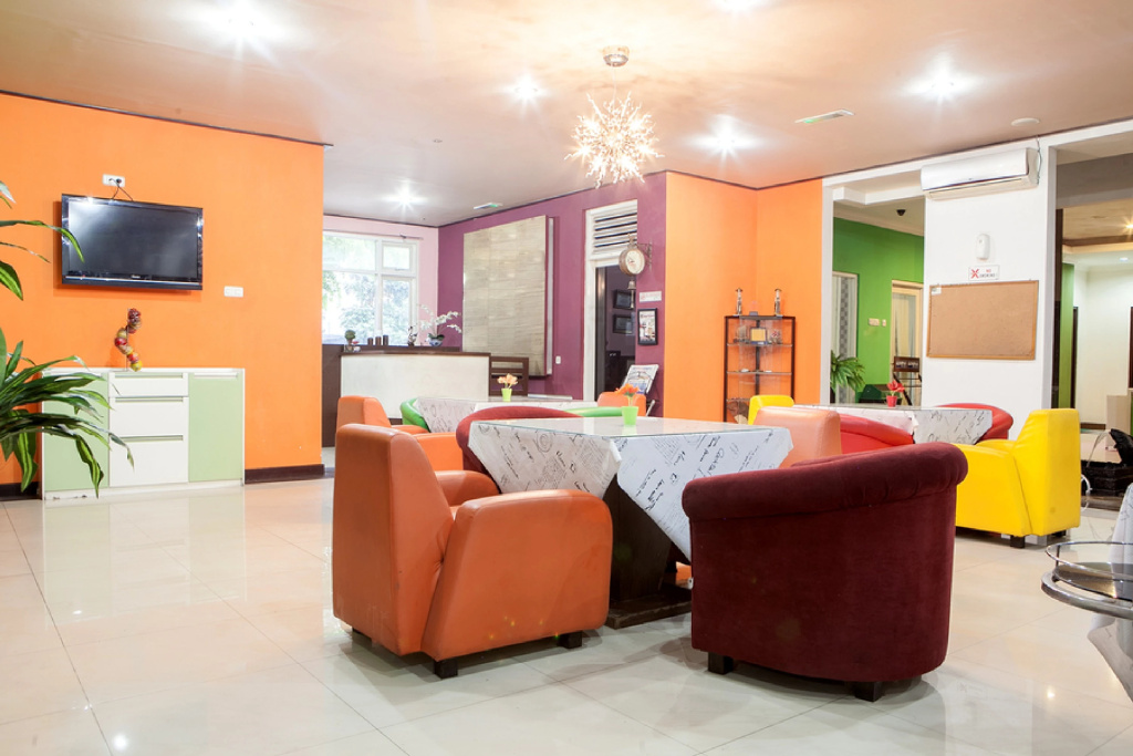 Lobby & Reception