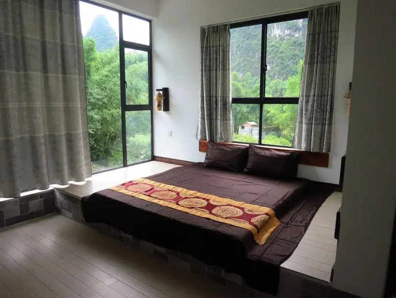 Standard Double room with river view (full double bed)