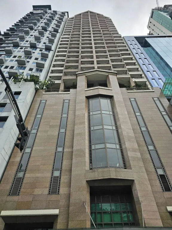 KL Tower 117 Gamboa Street