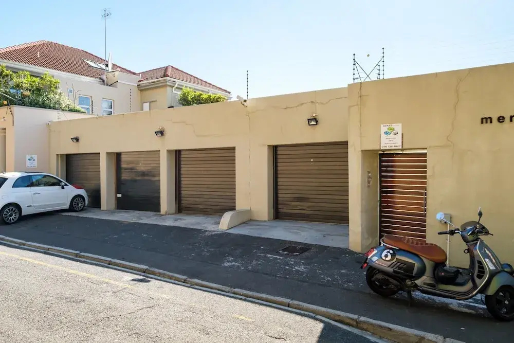 Spacious 3bed Apt Overlooking Cape Town Panova