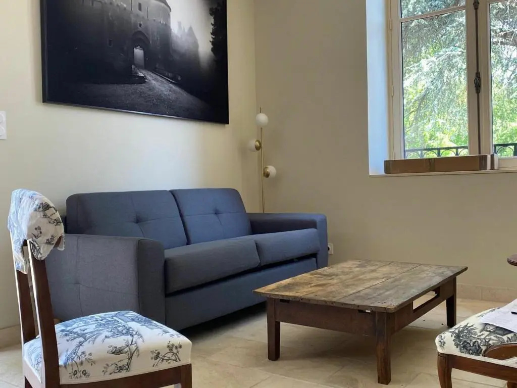 Voir la photo 2 — Gîte Ainay-le-Vieil, 3 pièces, 6 personnes - FR-1-586-7