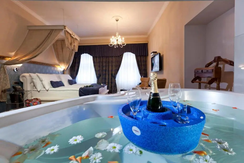 Superior Suite