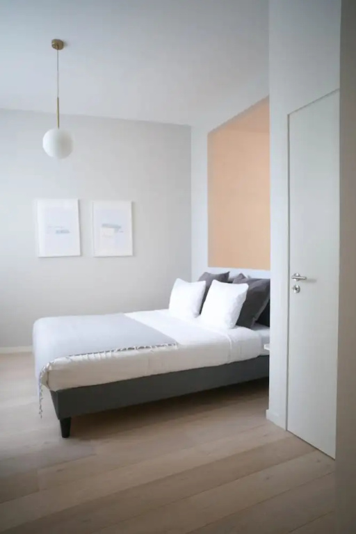 Noho City Flat