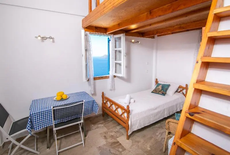 Stelios Rooms - Chambres