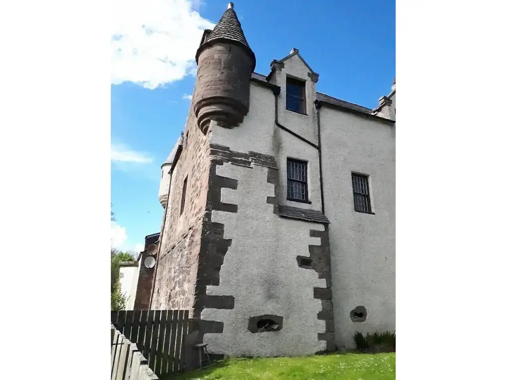 Hallgreen castle