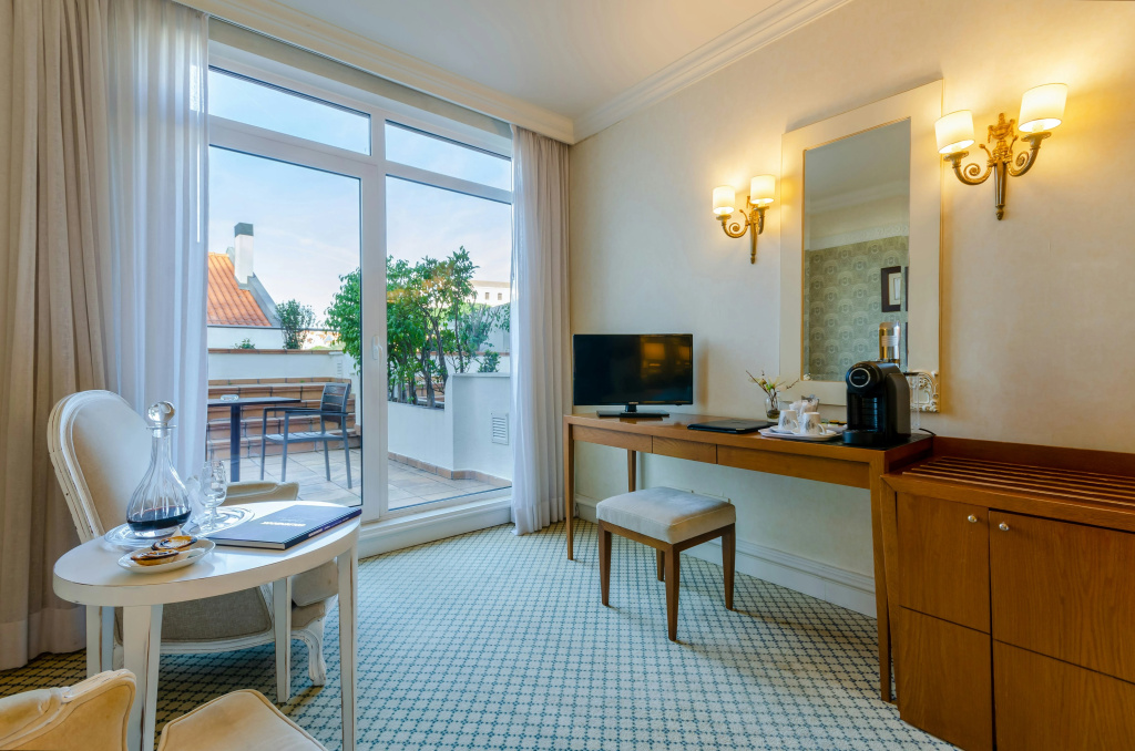 Hotel photo 18