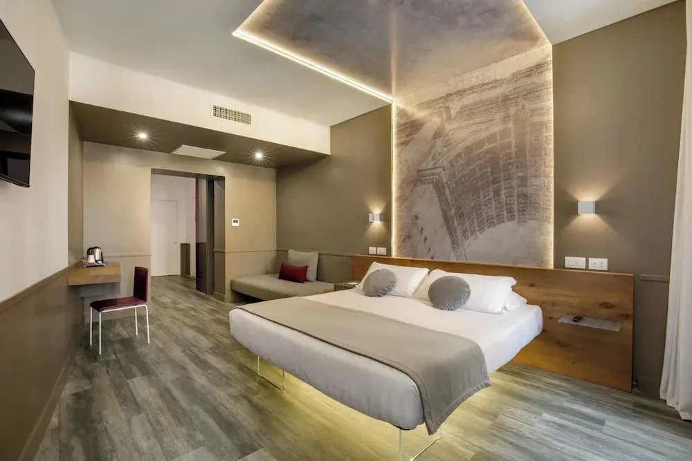 Hotel photo 8