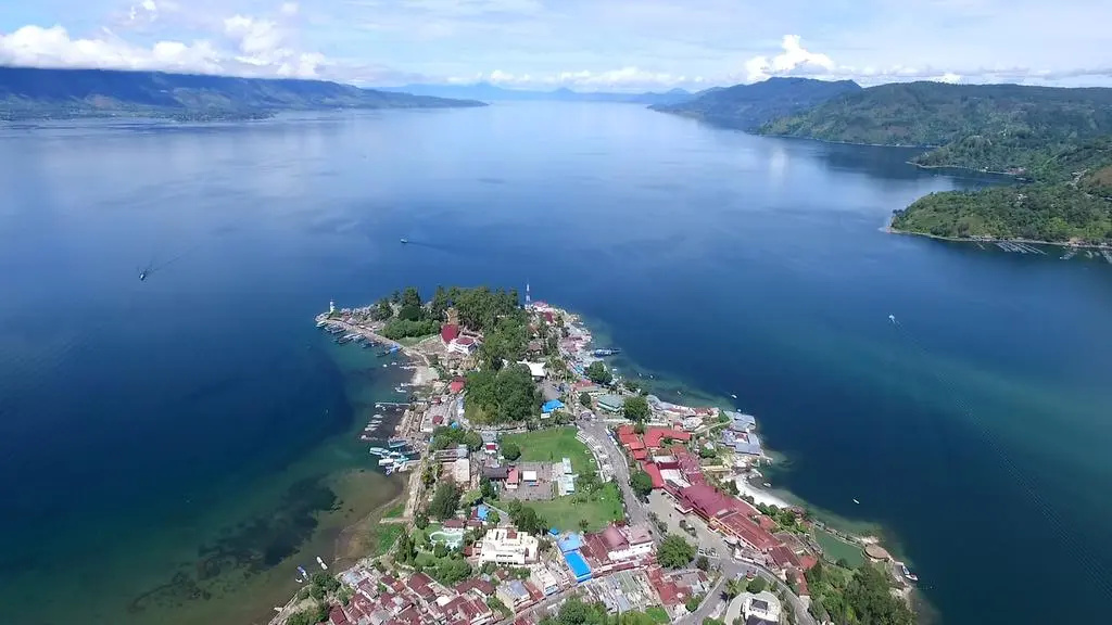 Beach & Waterfront