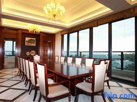 Вилла в Jinghai Hotel & Resort