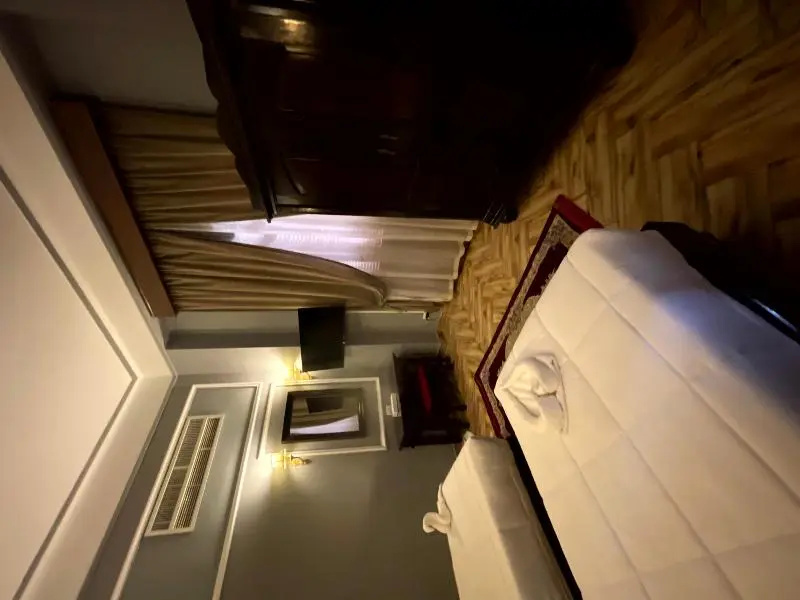 Cosmopolitan Hotel - Chambres
