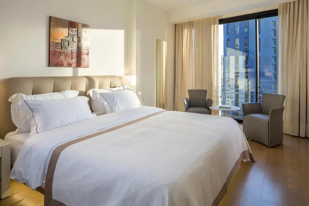 O Monot Hotel - Chambres