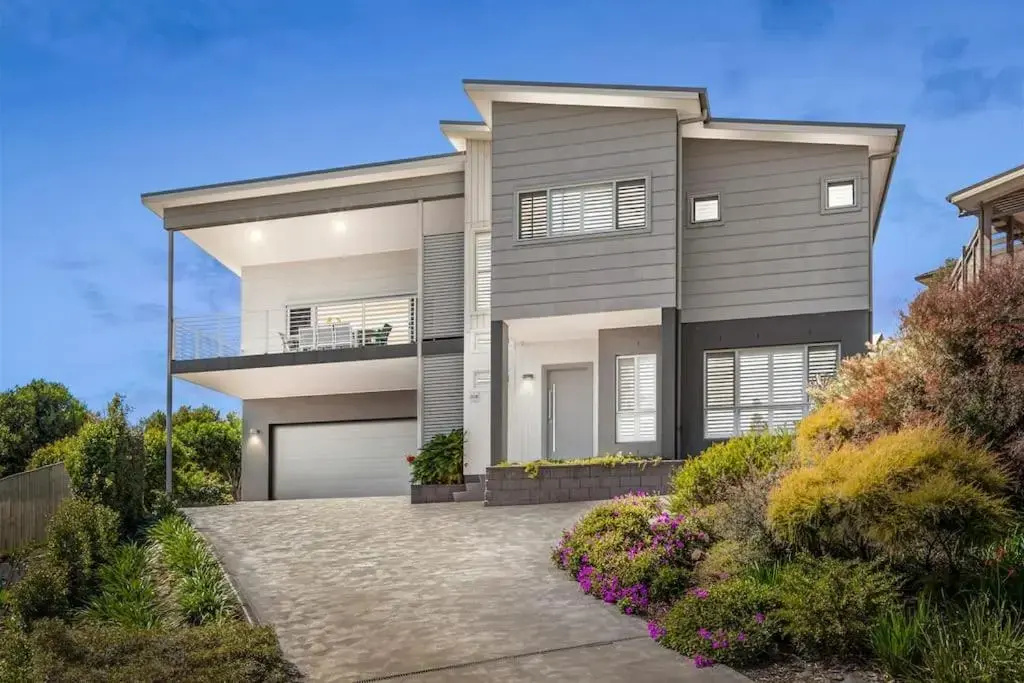 Seaview at Gerringong - newly listed for holidays