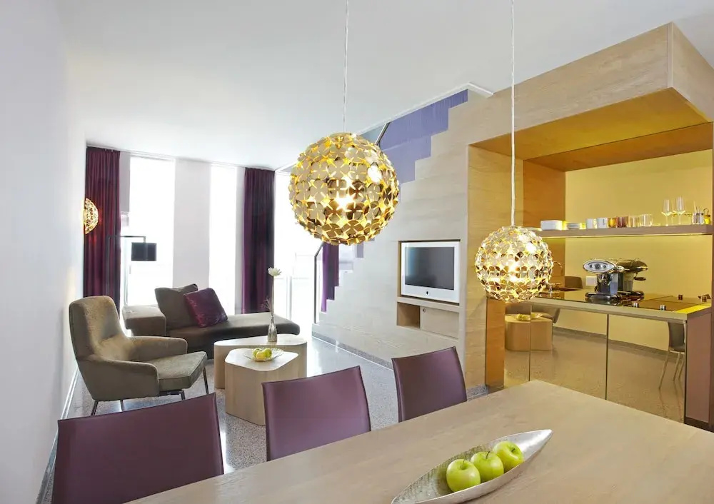 Hotel photo 12