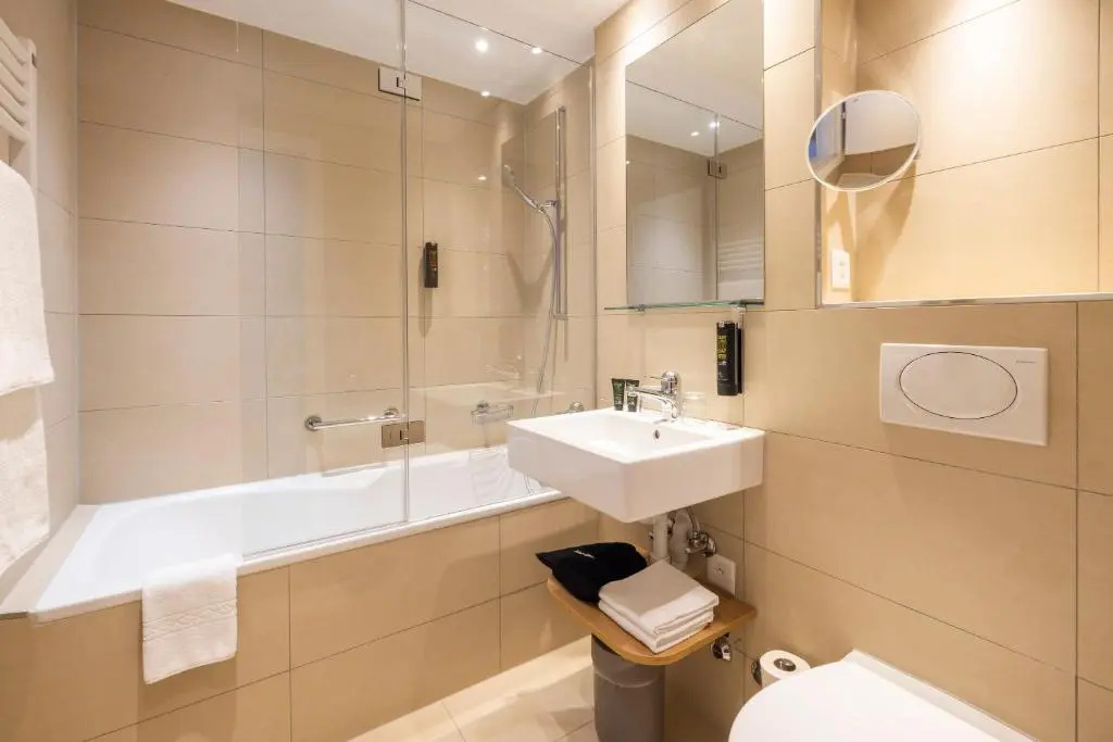 Fred Hotel Hauptbahnhof - Chambres