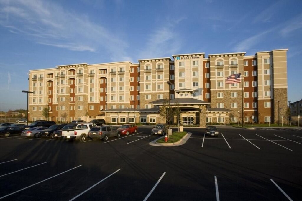 Hyatt House Sterling/Dulles Airport-North image